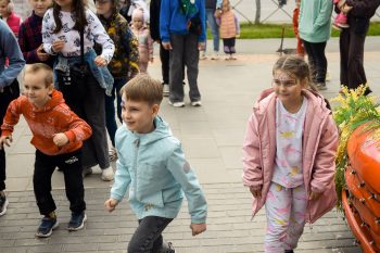 Очень детский день