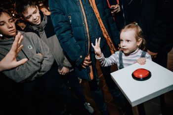 Руки вверх в Летосити