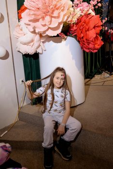 8 марта — Азиатский экспресс
