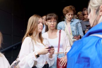«В рамках города» — фотовыставка и экскурсии