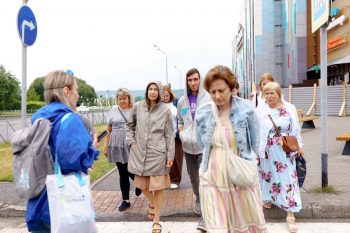 «В рамках города» — фотовыставка и экскурсии