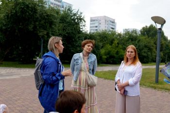 «В рамках города» — фотовыставка и экскурсии