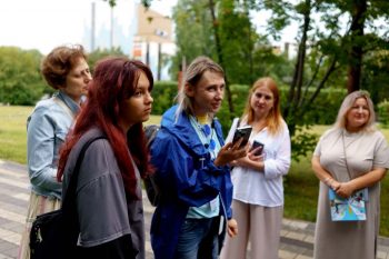 «В рамках города» — фотовыставка и экскурсии