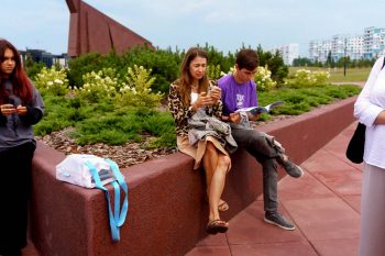 «В рамках города» — фотовыставка и экскурсии