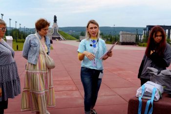 «В рамках города» — фотовыставка и экскурсии