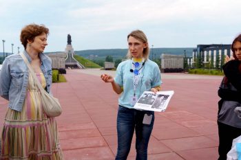 «В рамках города» — фотовыставка и экскурсии