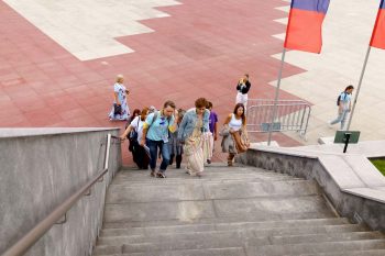 «В рамках города» — фотовыставка и экскурсии
