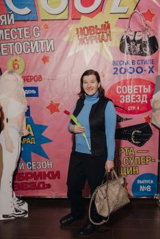 8 марта в стиле 2000х
