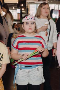 8 марта в стиле 2000х