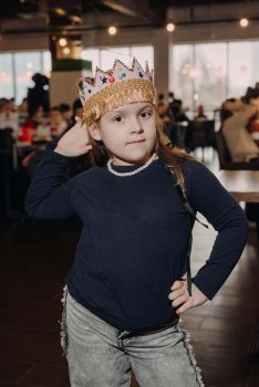 8 марта в стиле 2000х